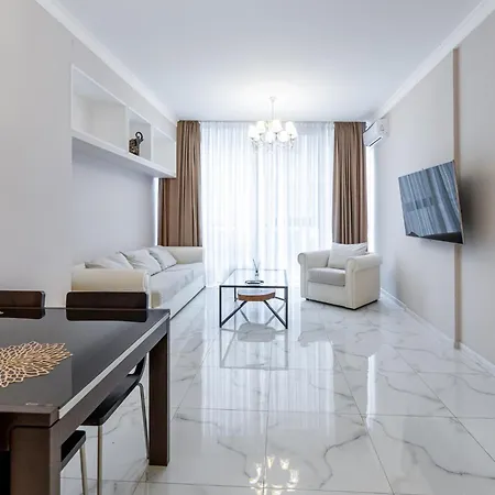 Apartment 10 шагов до моря - Steps To The Sea Odesa