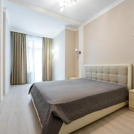 10 шагов до моря - Steps To The Sea Apartment *