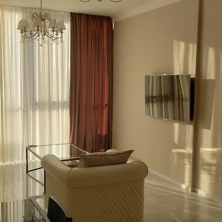 10 шагов до моря - Steps To The Sea Apartment *