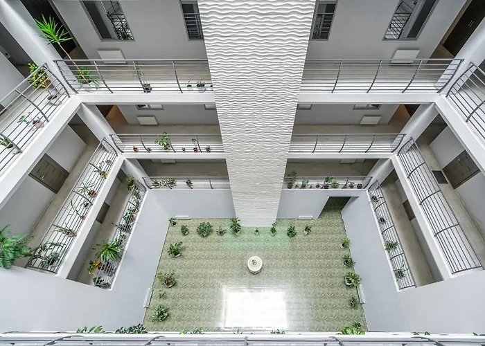 10 шагов до моря - Steps To The Sea *