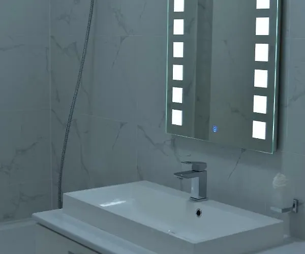 10 шагов до моря - Steps To The Sea Apartman