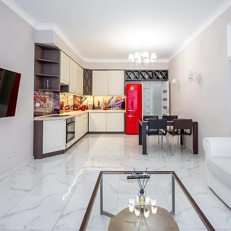 10 шагов до моря - Steps To The Sea Apartment Odesa