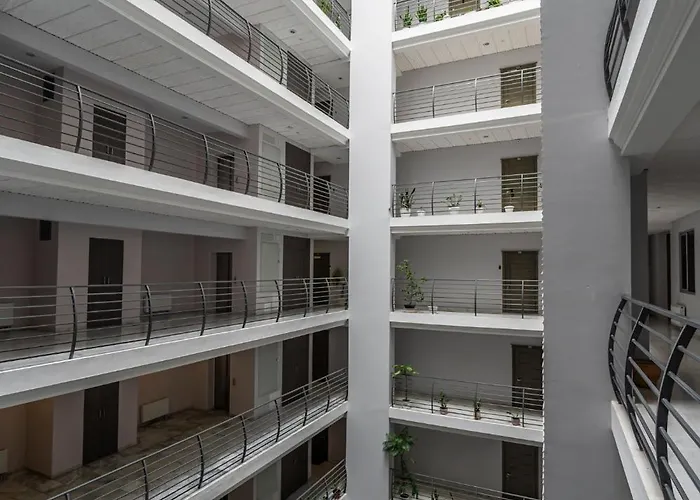 10 шагов до моря - Steps To The Sea Apartment